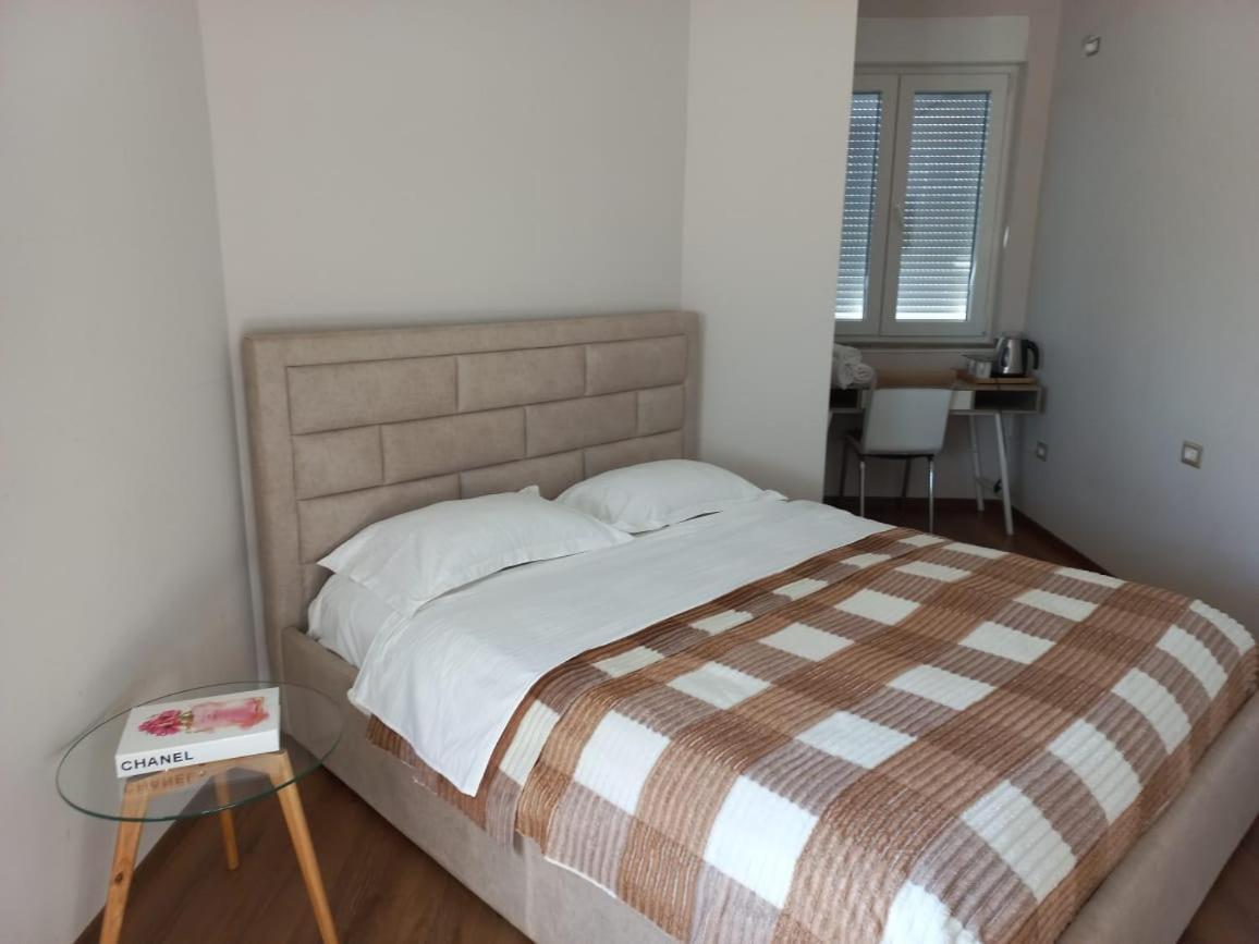 Penthouse Rooms & Aparts Tiran Dış mekan fotoğraf