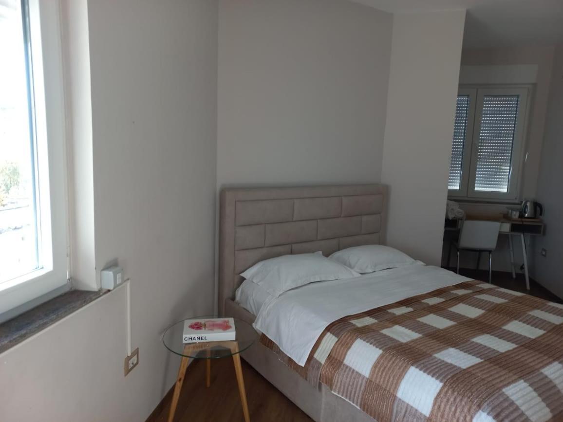 Penthouse Rooms & Aparts Tiran Dış mekan fotoğraf