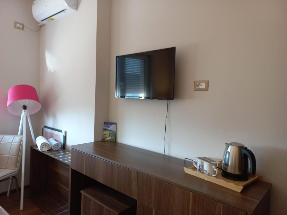 Penthouse Rooms & Aparts Tiran Dış mekan fotoğraf