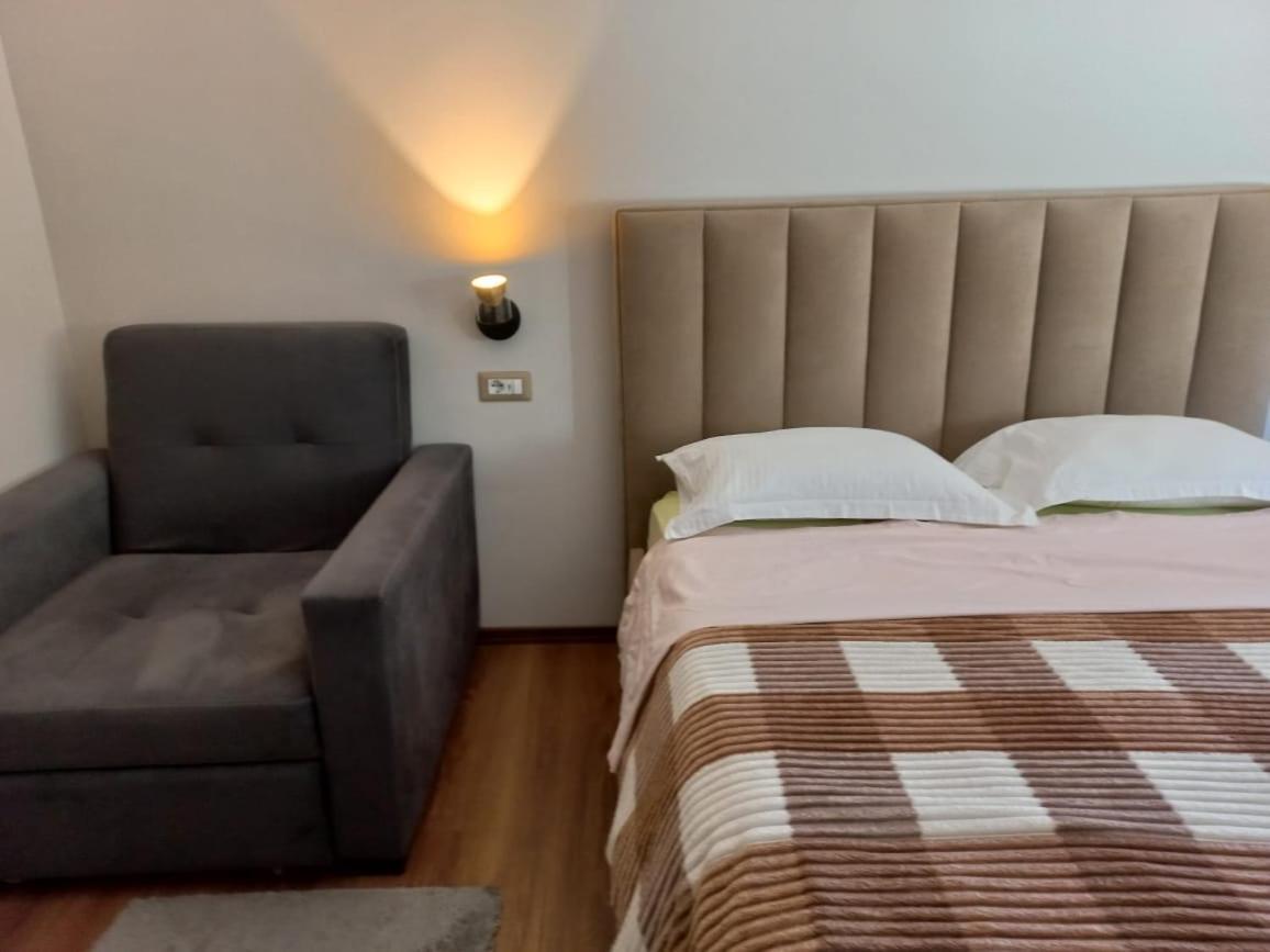 Penthouse Rooms & Aparts Tiran Dış mekan fotoğraf