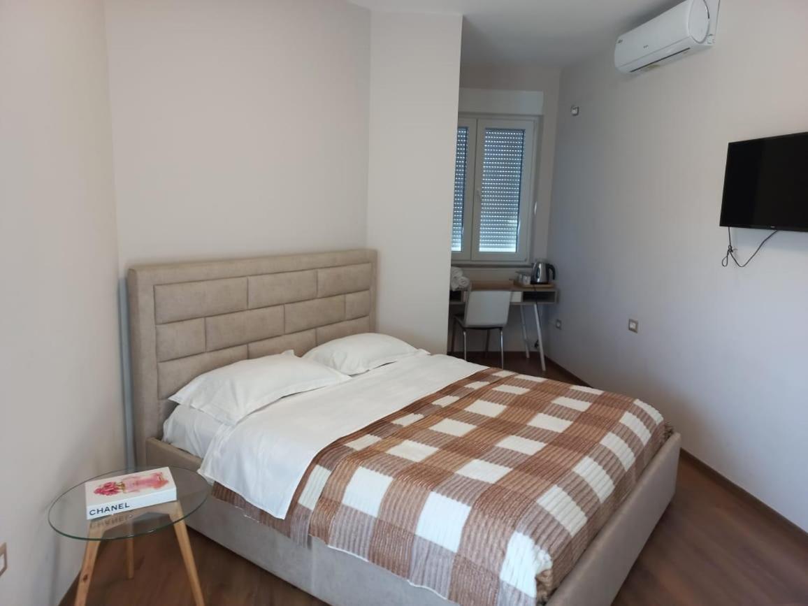 Penthouse Rooms & Aparts Tiran Dış mekan fotoğraf
